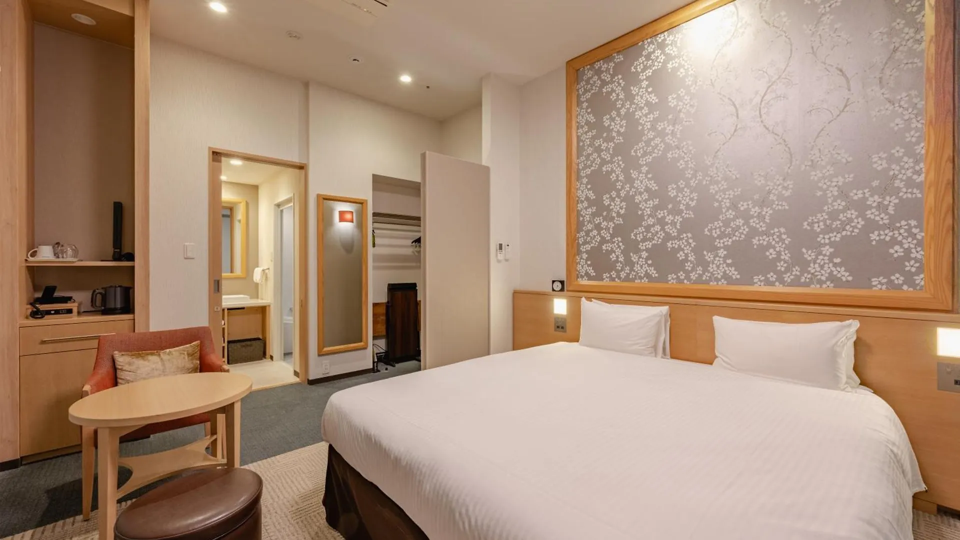 Richmond Hotel Tokyo Mejiro 3*,